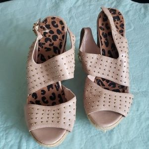 Wedge sandals